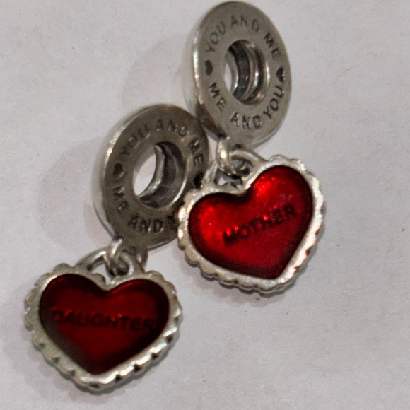 💛 Pandora Sterling Silver Piece of My Heart mother and   Daughter Charm - Picture 1 of 5